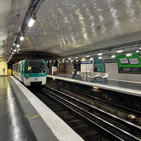 Exclusive Private Apartment By Warilco - Pleyel 25 M2 - A 1 Minute De La Station Metro Carrefour Pleyel Saint-Denis  Esterno foto