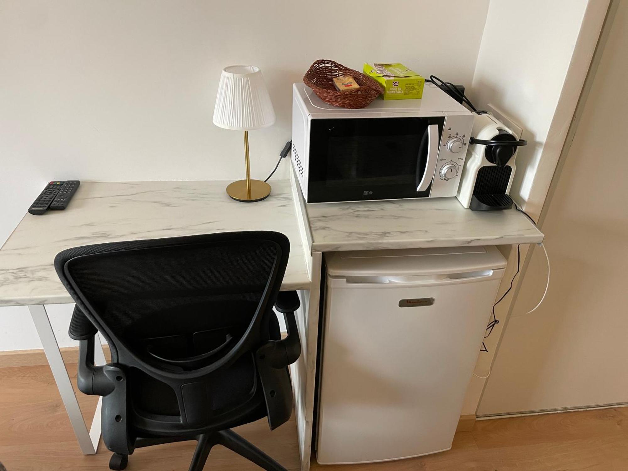 Exclusive Private Apartment By Warilco - Pleyel 25 M2 - A 1 Minute De La Station Metro Carrefour Pleyel Saint-Denis  Esterno foto