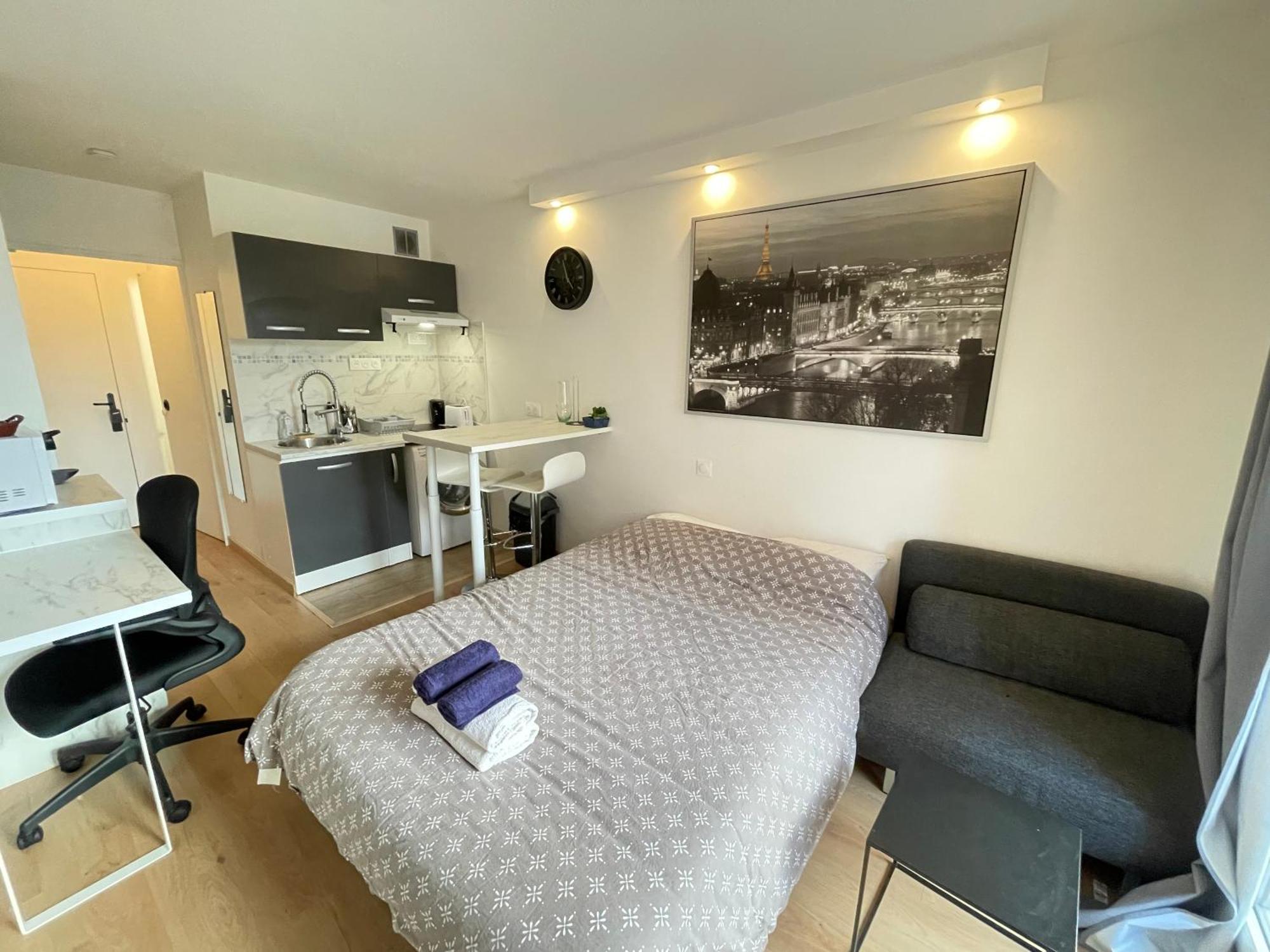 Exclusive Private Apartment By Warilco - Pleyel 25 M2 - A 1 Minute De La Station Metro Carrefour Pleyel Saint-Denis  Esterno foto